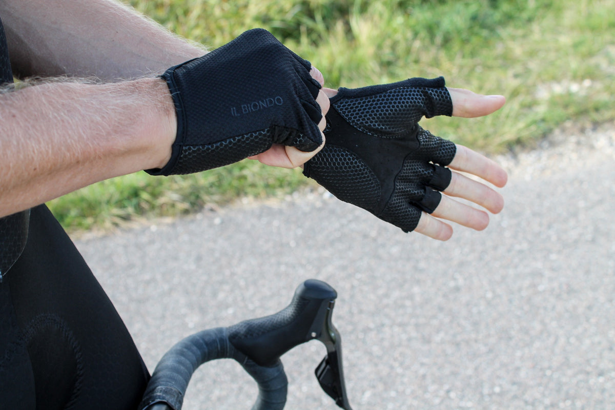 Astral Premium Bike Glove Short - Black