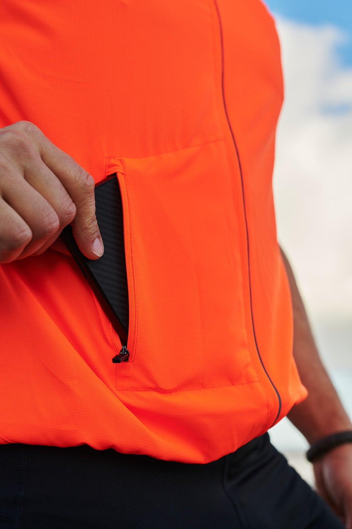 Astral Multi Cykel- og Løbejakke Dame - Hi-Viz Orange