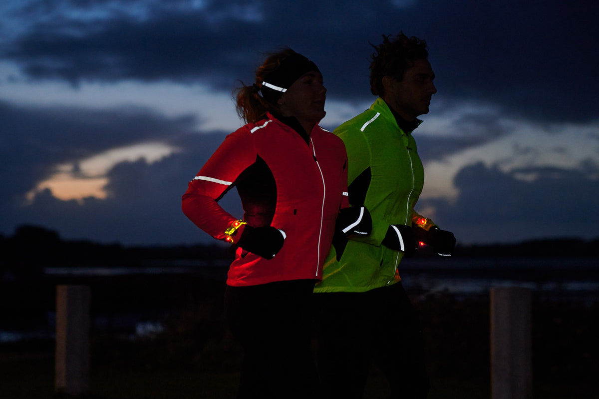 Astral Multi Cykel- og Løbejakke Dame - Hi-Viz Gul